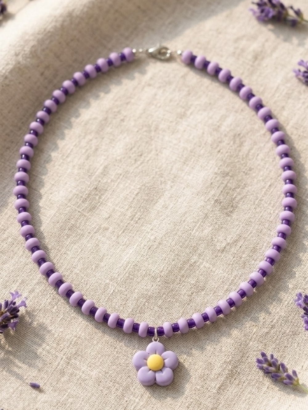 Lavender Daisy Handmade Bead Necklace with Flower Charm - Women Jewelry